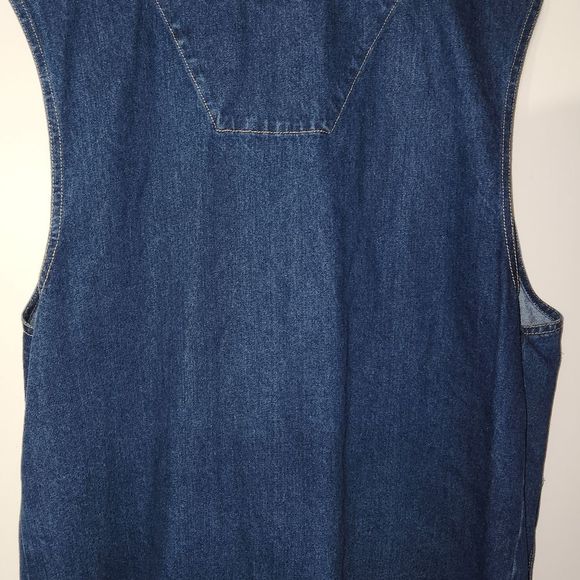 Vintage Code Zero Denim Vest size Large (Oversized) fits more like an XL imo - Picture 2 of 3